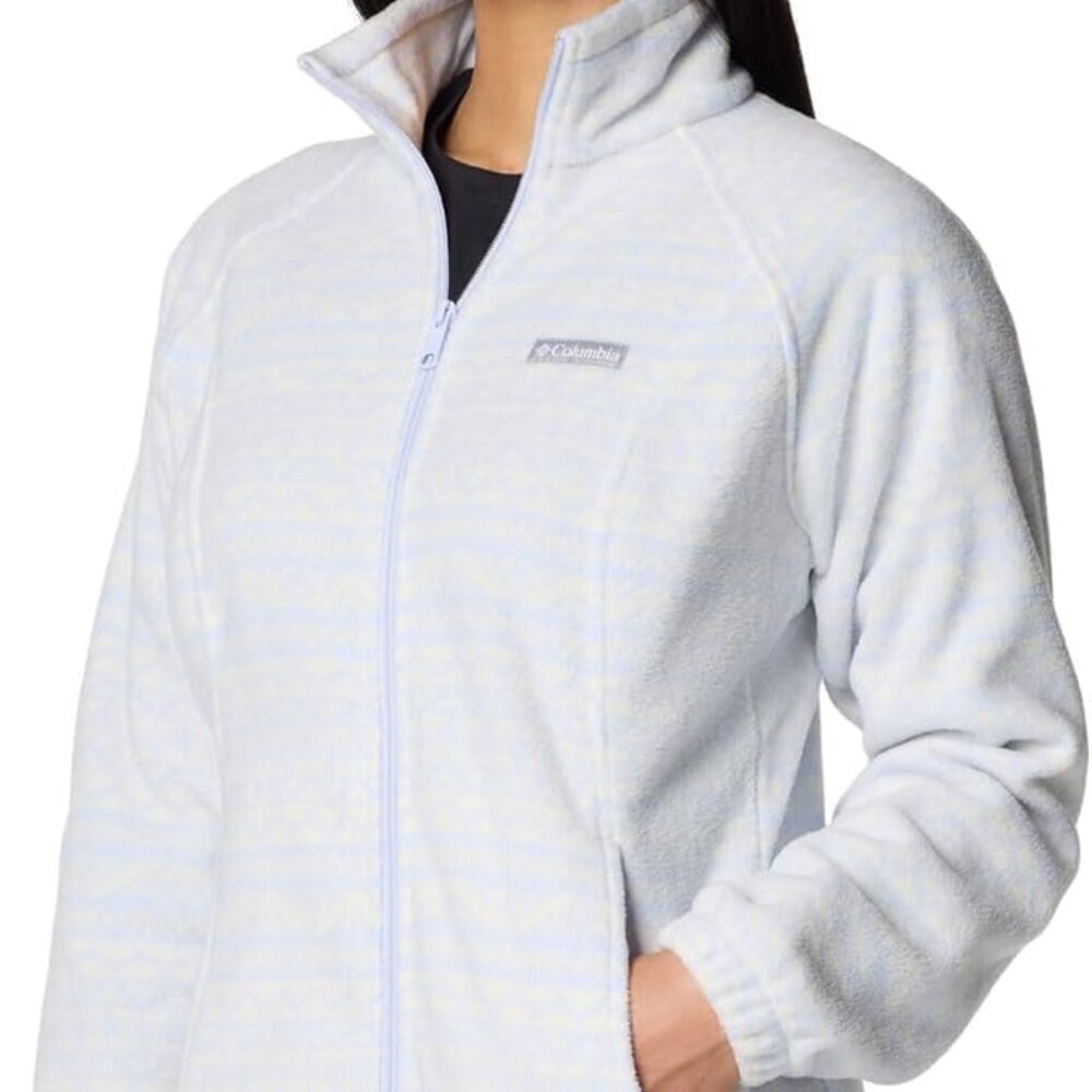 NWT Columbia Women's Soft Pastel Blue Fleece Jacket Full Zip Pockets Zip Large.